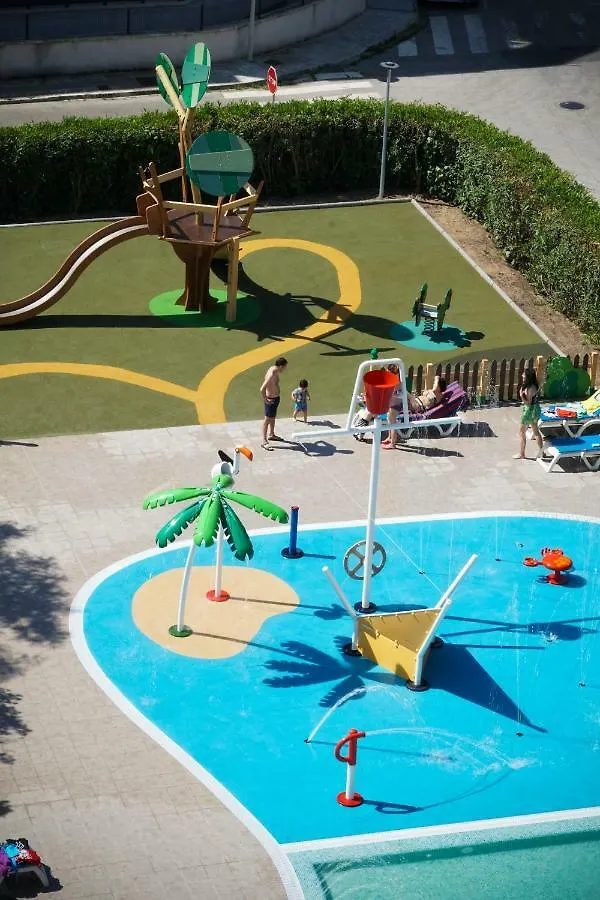 מלון קמארוגה Ibersol Playa Dorada